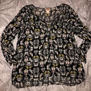 -3/4 sleeve flowy top-